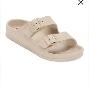 Nude Sandals, comfy! Buckle detail.
